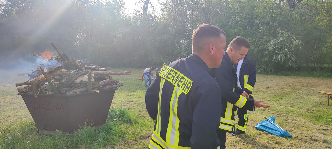 Bild zum Maifeuer 2024 in Thalborn